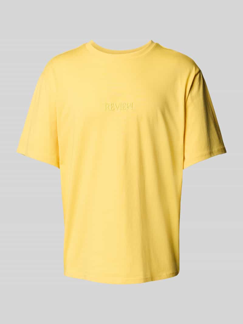 T-shirt z wyhaftowanym logo