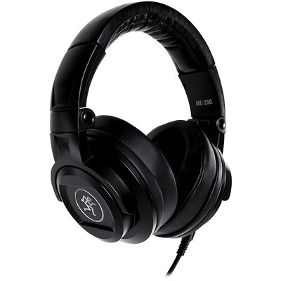 Mackie MC 250