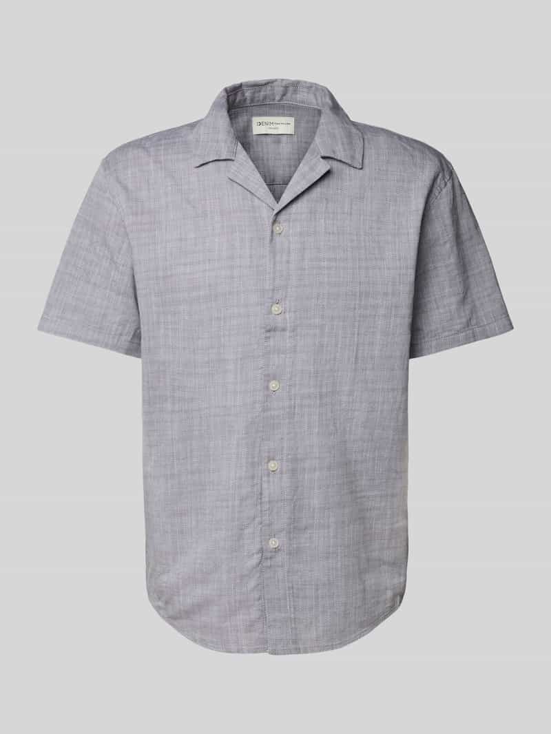 Koszula casualowa o kroju relaxed fit z czystej bawełny