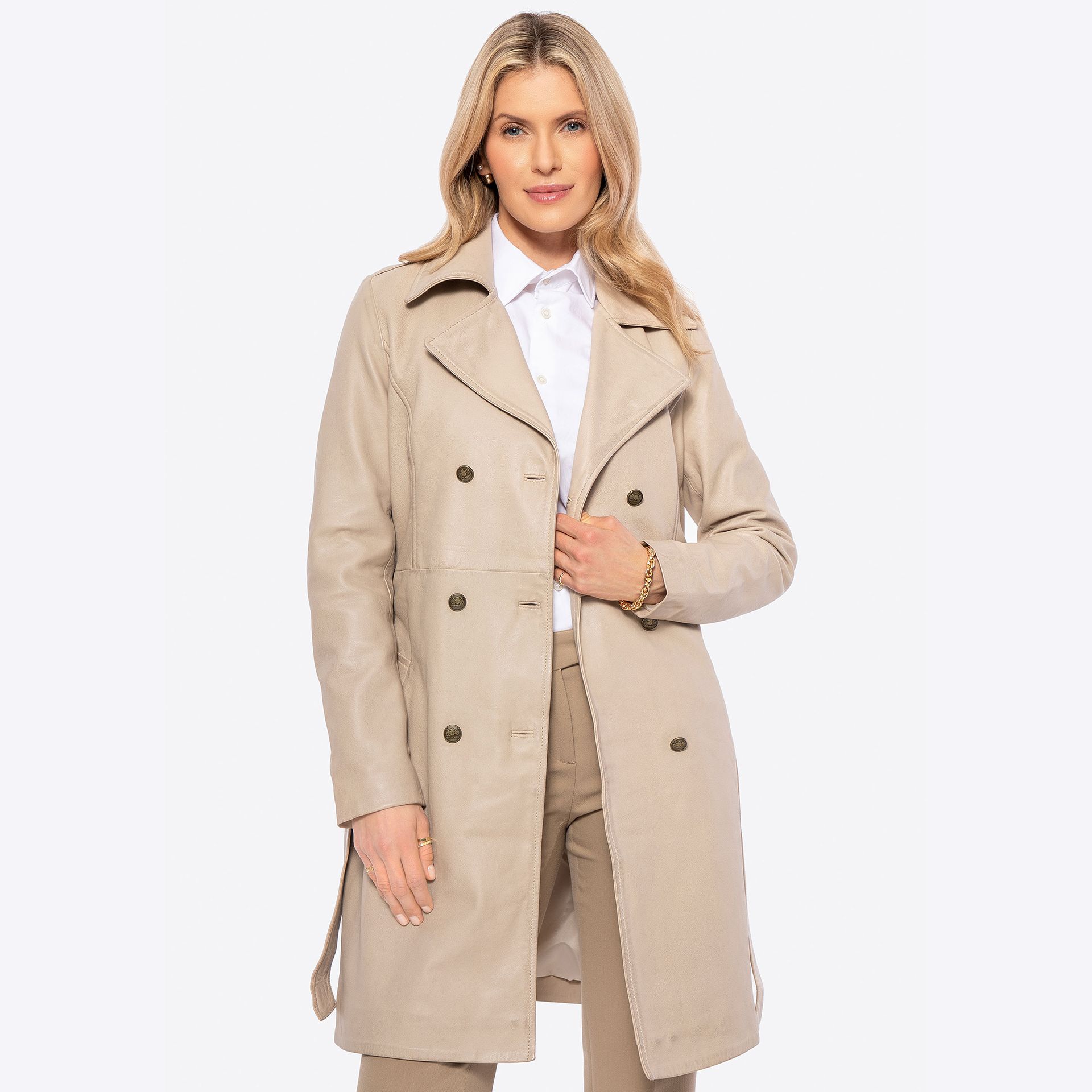 Damski płaszcz ze skóry owczej kremowy