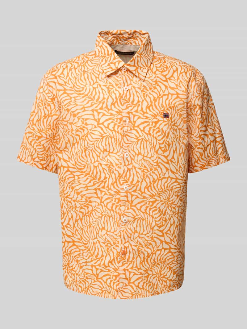 Koszula casualowa o kroju slim fit z wyhaftowanym logo