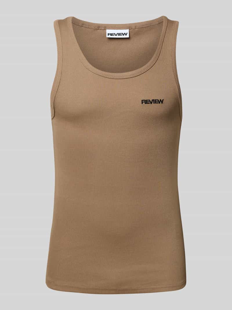 Top z wyhaftowanym logo