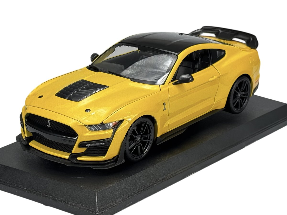 MAISTO 2020 FORD MUSTANG SHELBY GT500 ŻÓŁTY 1:18 31452