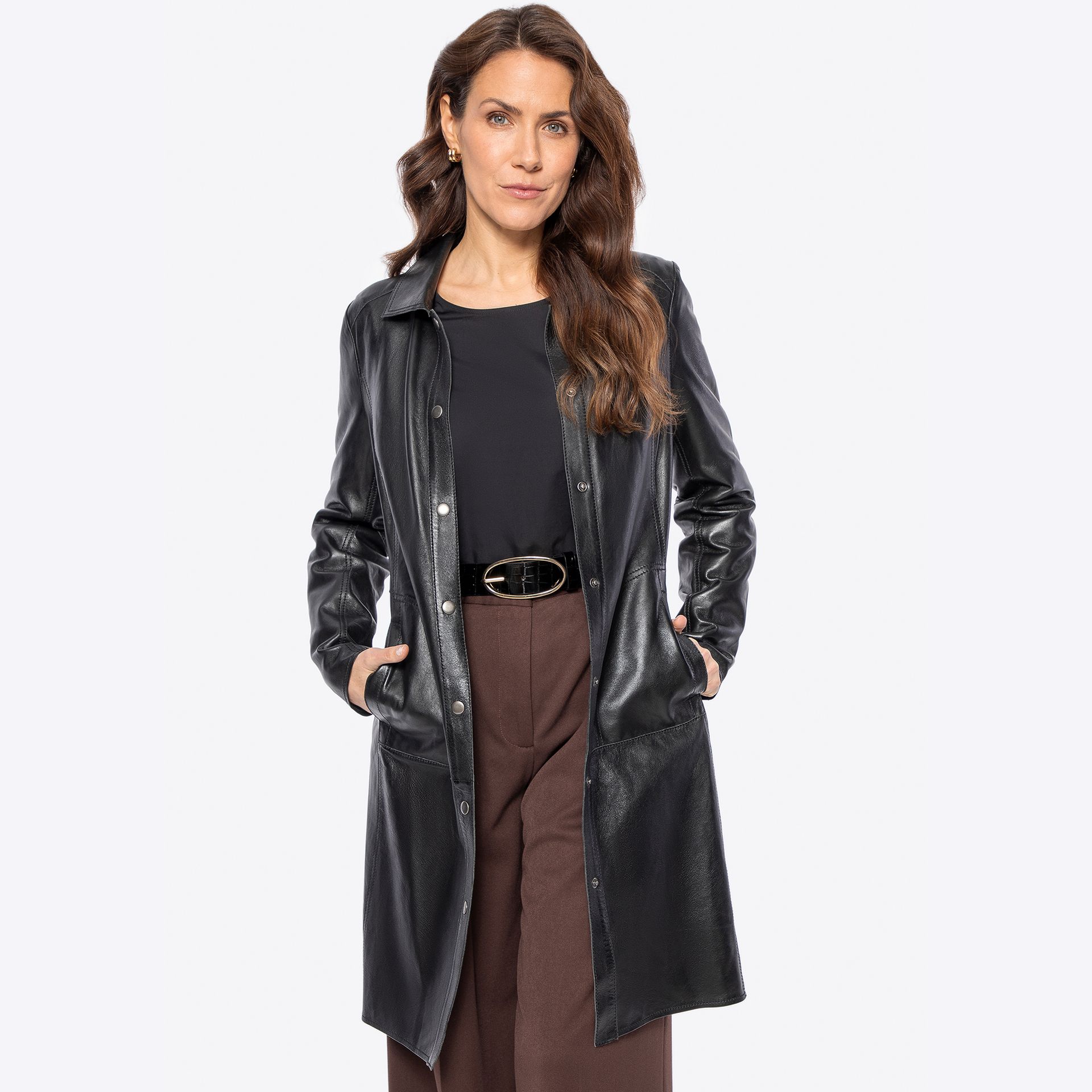 Damski płaszcz z naturalnej skóry owczej czarny