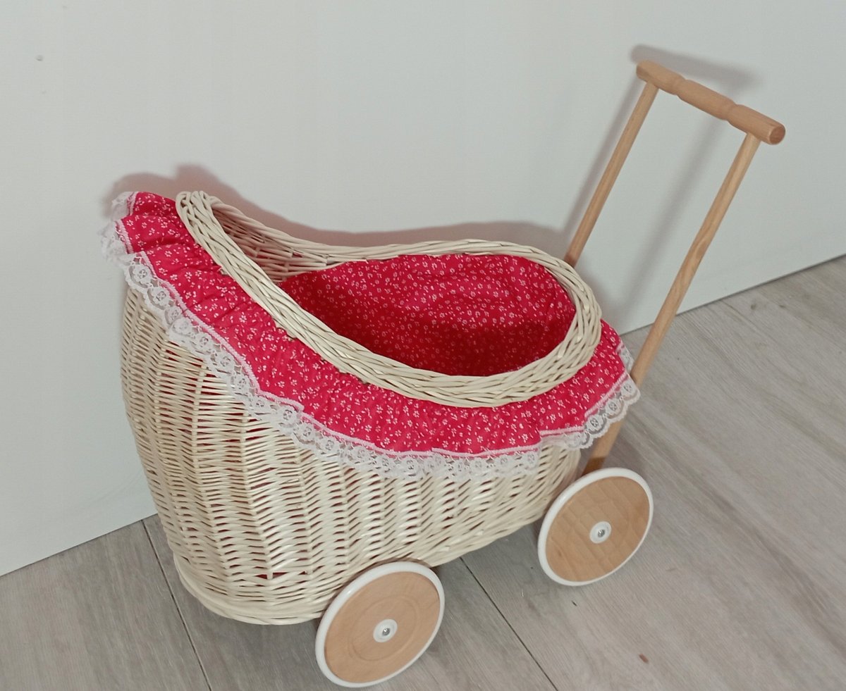 Wózek wiklinowy dla lalek BIAŁY pchacz pościel