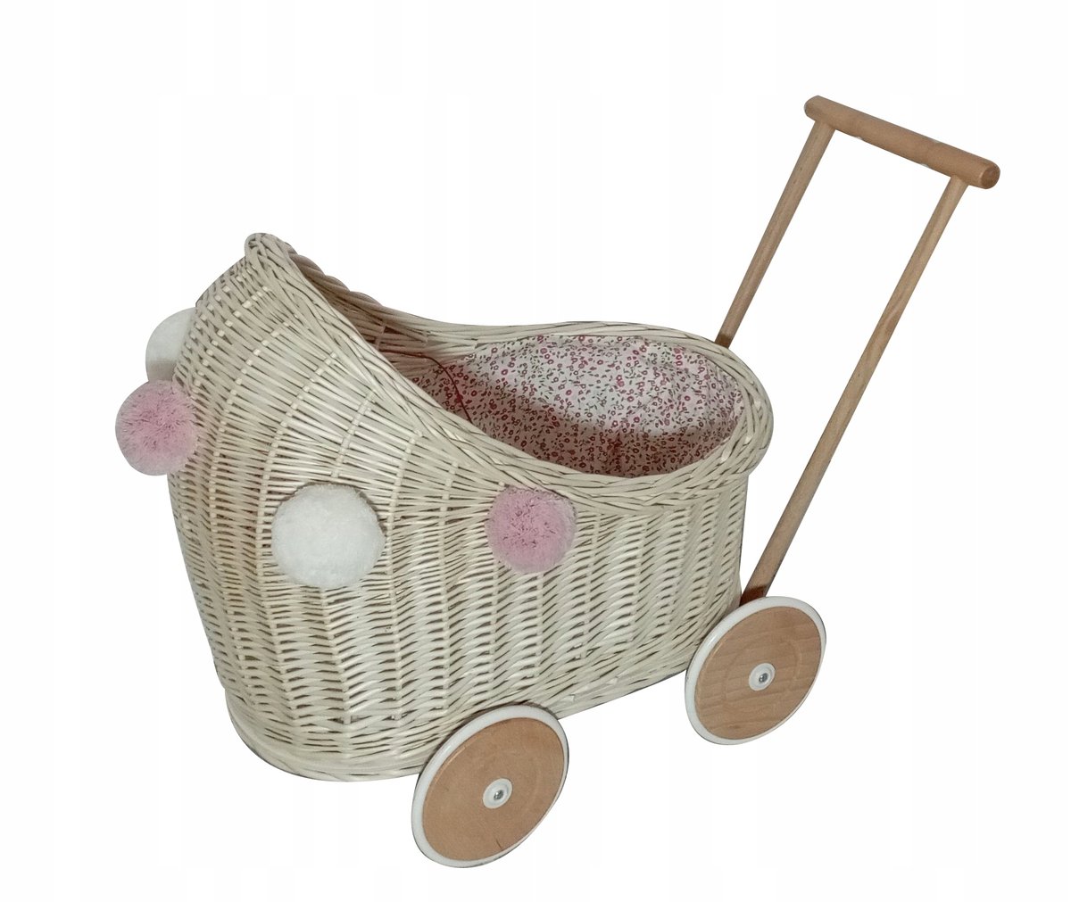 Biały wózek wiklinowy dla lalek PCHACZ pościel