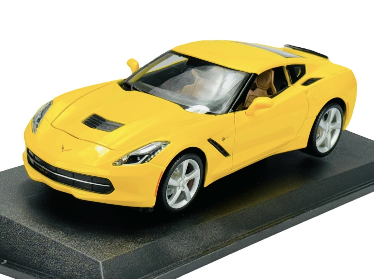 MAISTO 2014 CHEVROLET CORVETTE STINGRAY ŻÓŁTY 1:18 31182