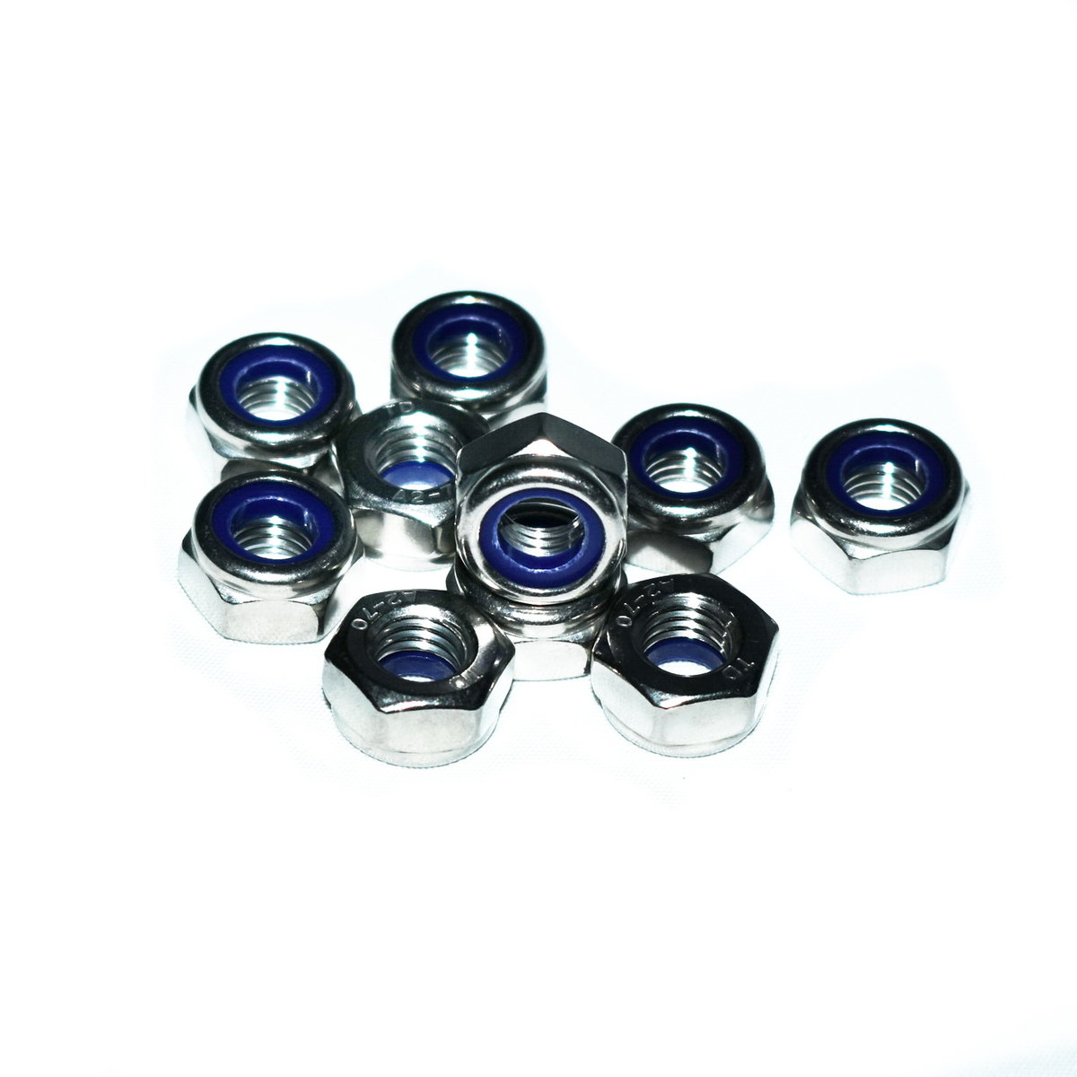 Nakrętka nierdzewna A2 samokontrująca z wkładką M6. DIN985. 20 szt.