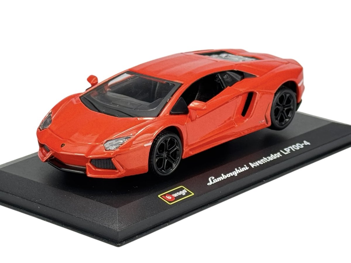 BBURAGO PLUS LAMBORGHINI AVENTADOR LP700-4 POMARAŃCZOWY 1:32 42021