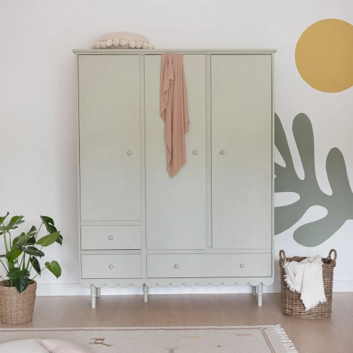 Szafa trzydrzwiowa oliwka babushka