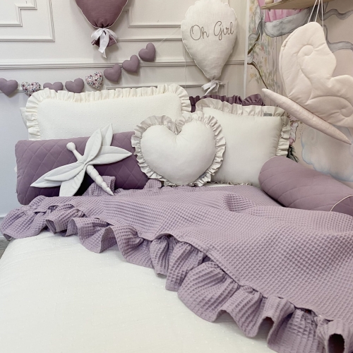 LEKKA NARZUTA 150x200cm WAFELKOWA LAWENDOWA Z FALBANKĄ