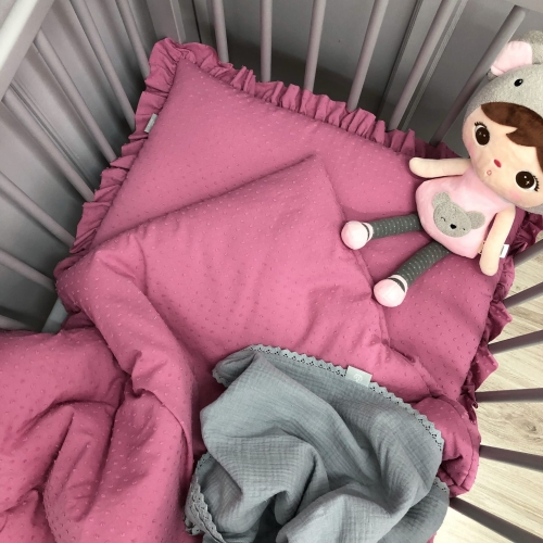 Pościel z falbanką różowa fuksja plumeti dla dzieci i nastolatków różne rozmiary