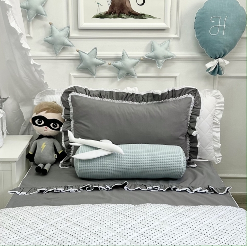 Pościel grafitowa z koronką dla dzieci i nastolatków różne rozmiary