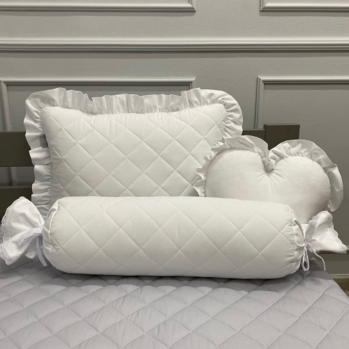 Poduszka pikowana wałek z koronką różne kolory