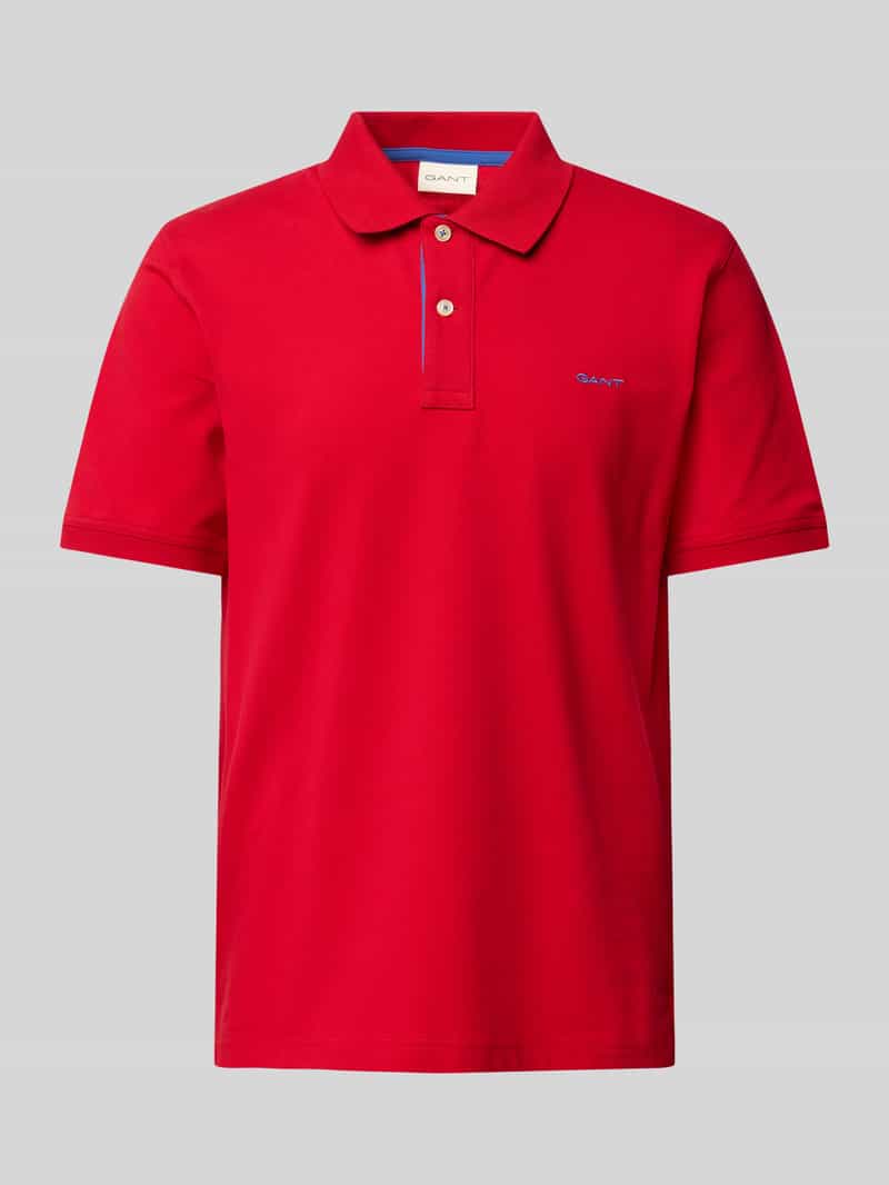 Koszulka polo o kroju regular fit z wyhaftowanym logo