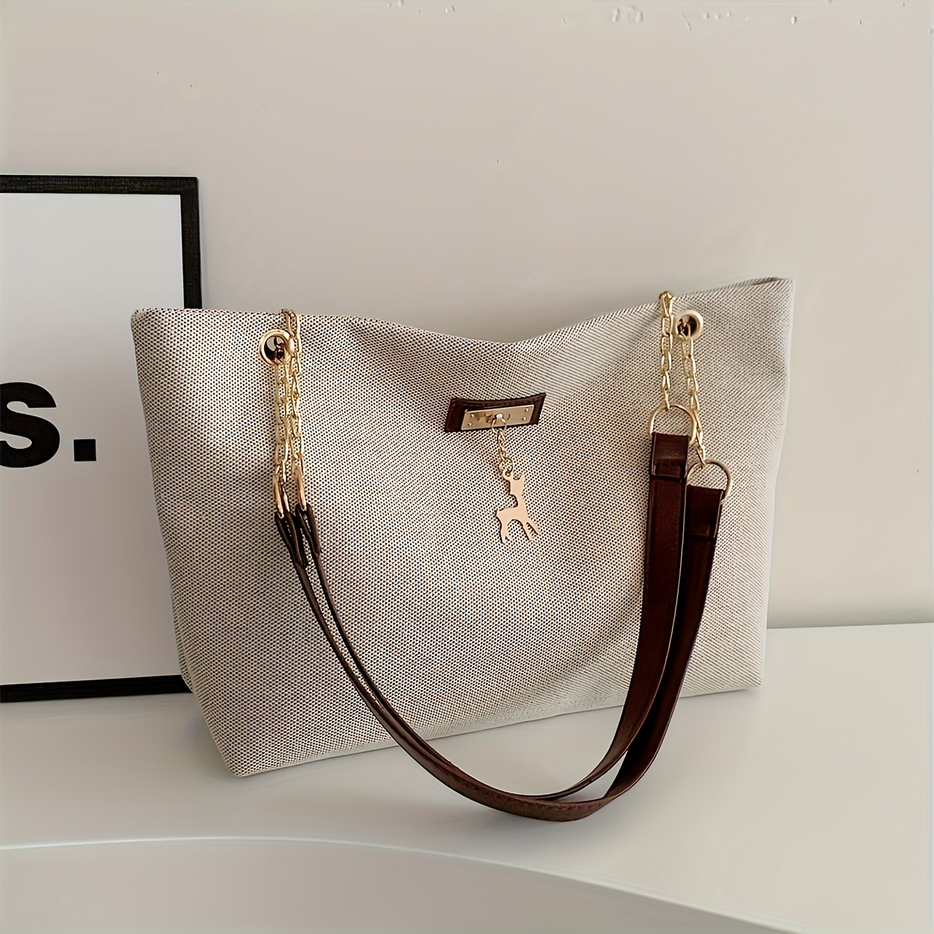 TEMU 1 szt. Modna Torba Tote z Poliestru - Duża Pojemność, Regulowany Pasek w Kontrastowym Kolorze, Zamknięcie na Zamek, Zawieszka z Jeleniem dla