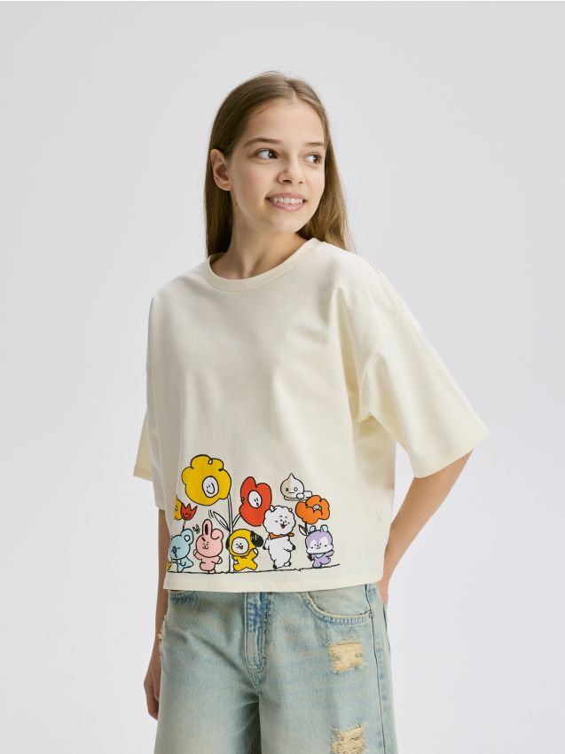 Reserved - Krótki t-shirt BT21 - kremowy