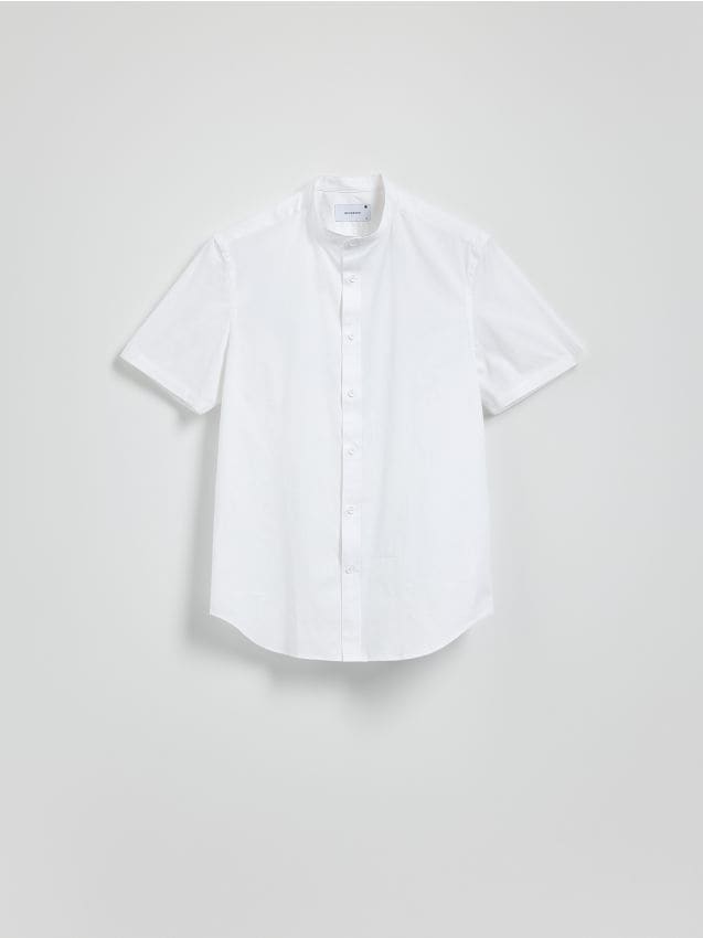 Reserved - Koszula slim fit ze stójką - biały