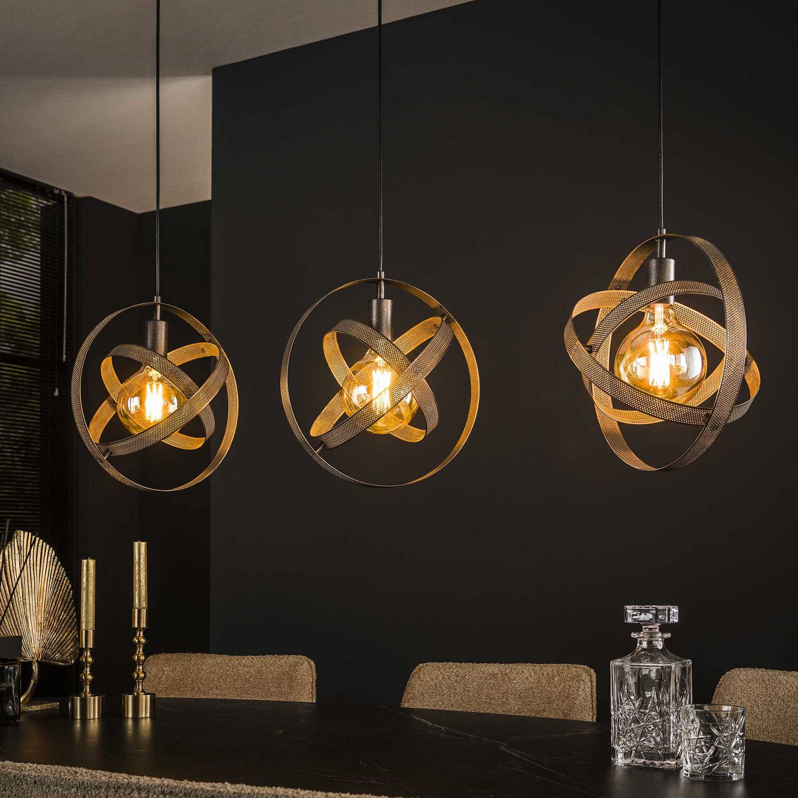 ZIJLSTRA Lampa wisząca Cosmica, możliwość ściemniania, czarny, salon / jadalnia, metal, nowoczesny