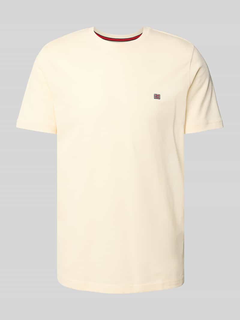 T-shirt z wyhaftowanym logo