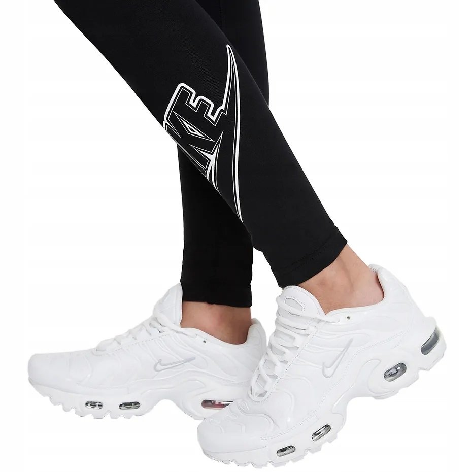Legginsy dziecięce Nike czarne bawełna r.122-128