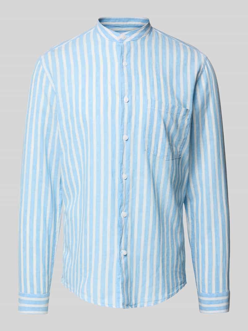 Koszula casulowa o kroju slim fit z mieszanki lnu i bawełny z kieszenią na piersi