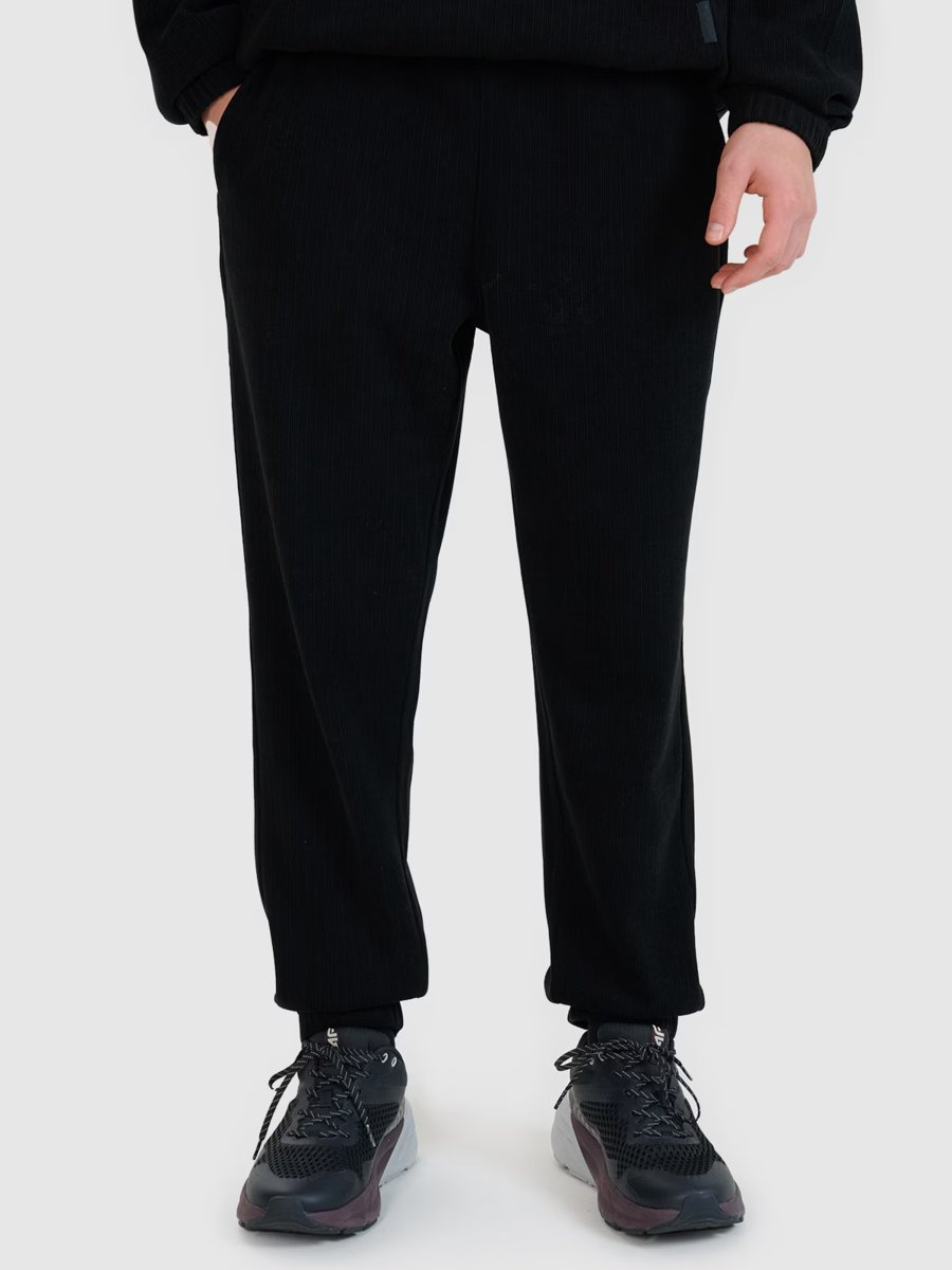 4F Spodnie dresowe joggery męskie 4FRSS25TTROM1476-20S Czarny Roz. XL