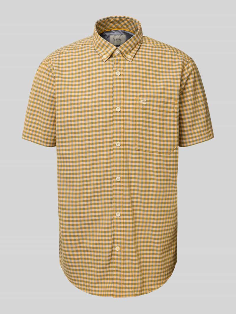 Koszula casualowa o kroju regular fit z kołnierzykiem typu button down