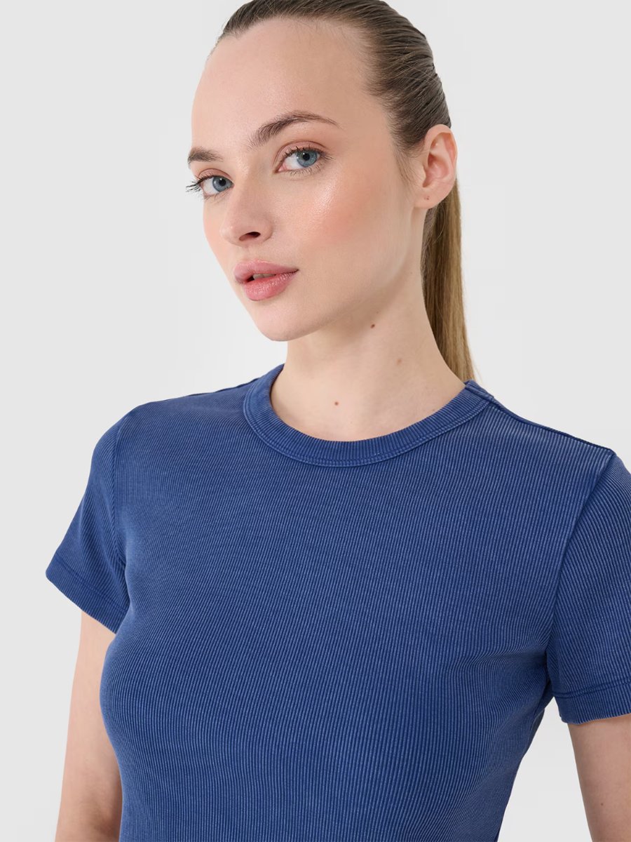 4F T-shirt slim z prążkowanej dzianiny damski 4FRSS25TTSHF2696-31S Niebieski Roz. S