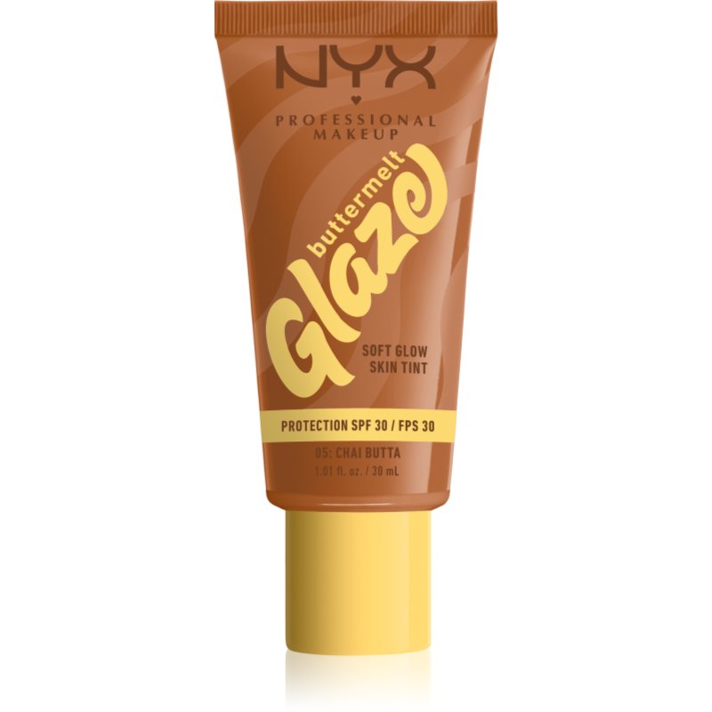 NYX Buttermelt Glaze Podkład do twarzy, Chai Butta