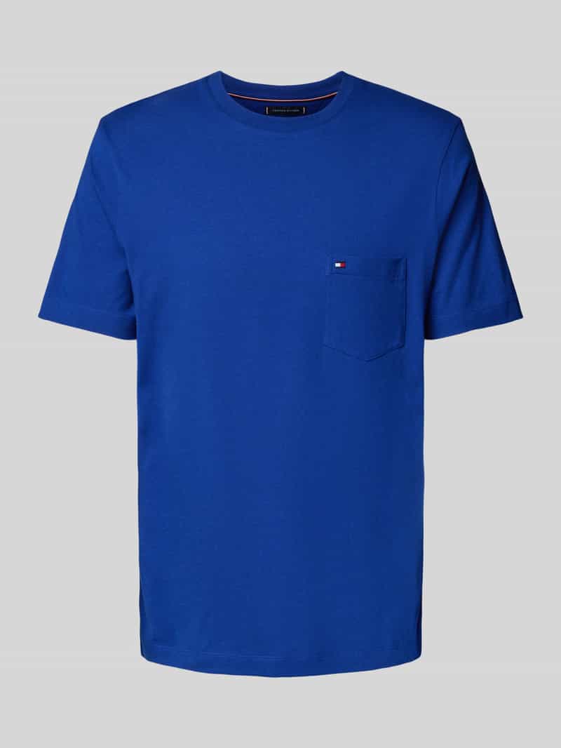 T-shirt o kroju regular fit z czystej bawełny