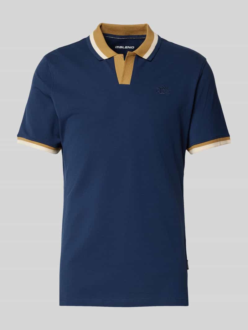 Koszulka polo o kroju regular fit z dekoltem w serek model ‘Evo’