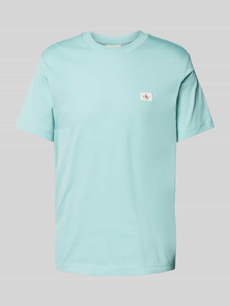 T-shirt z wyhaftowanym logo i okrągłym dekoltem