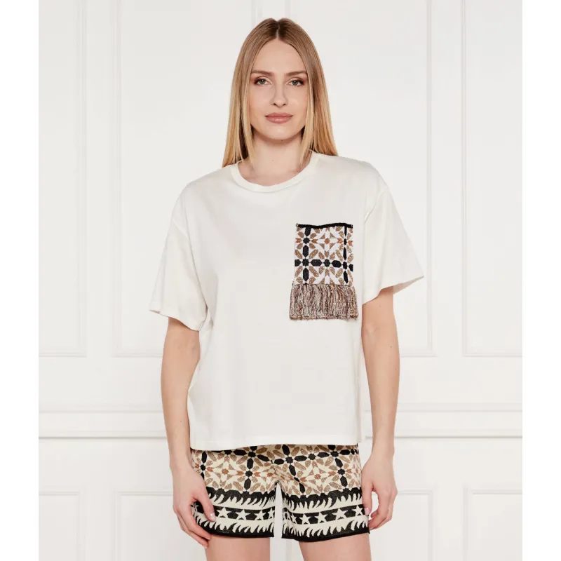 AKEP T-shirt Oversize fit