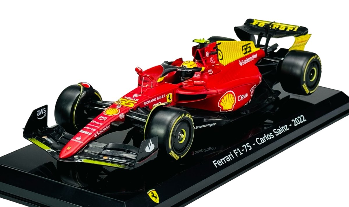 BBURAGO 2022 FERRARI RACING F1-75 #55 CARLOS SAINZ GP ITALII + GABLOTKA 1:24 26806