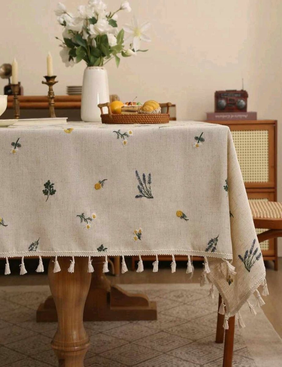 Obrus na stół do salonu do pokoju z frędzlami LEN HAFTY boho loft 135/180cm