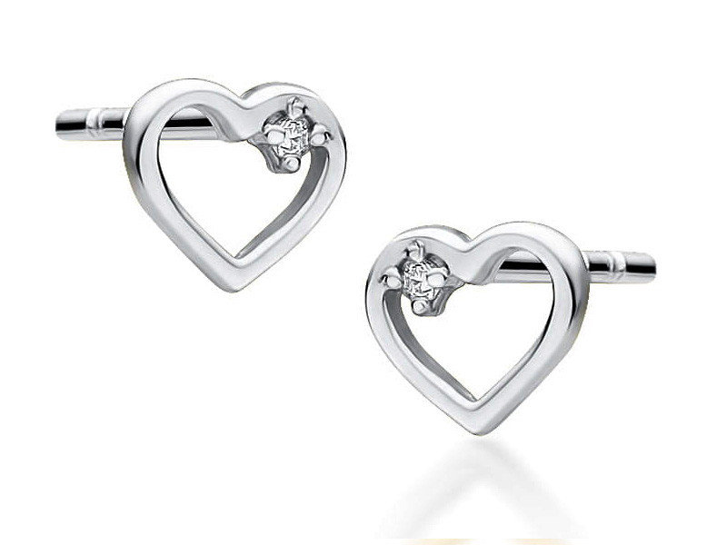 Złote kolczyki 585 SERCE Z BRYLANTAMI 0,40g