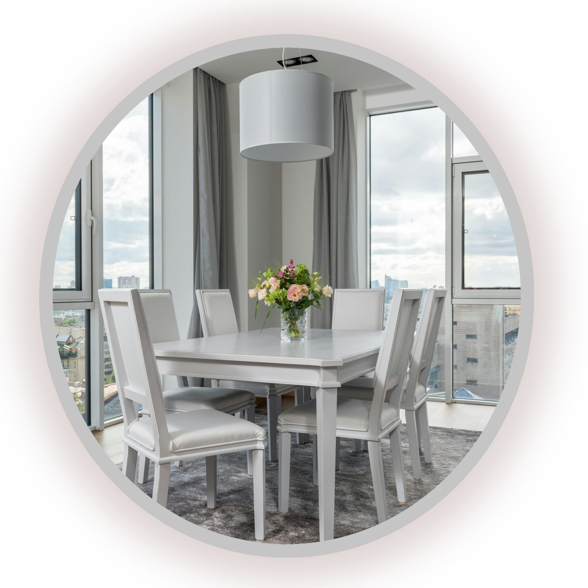 LUSTRO LED PODŚWIETLANE DO ŁAZIENKI TOALETKI SREBRNE OKRAGŁE W RAMIE 65 CM