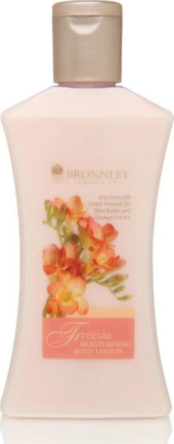 Avril Lavigne Bronnley, Fressia, Moisturizing, Body Lotion, 250 ml For Women