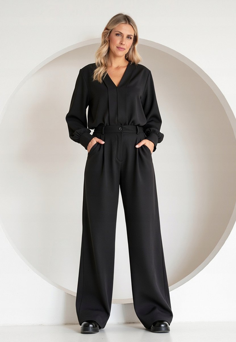 Eleganckie spodnie z wysokim stanem Czarne szerokie spodnie M1129 S/M