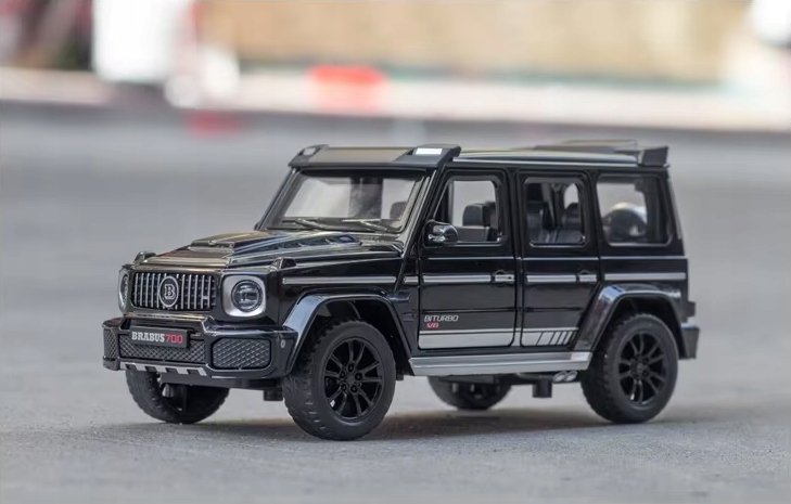 Mercedes Brabus G700 G klasa 1:32 metalowy światła LED otwierane drzwi
