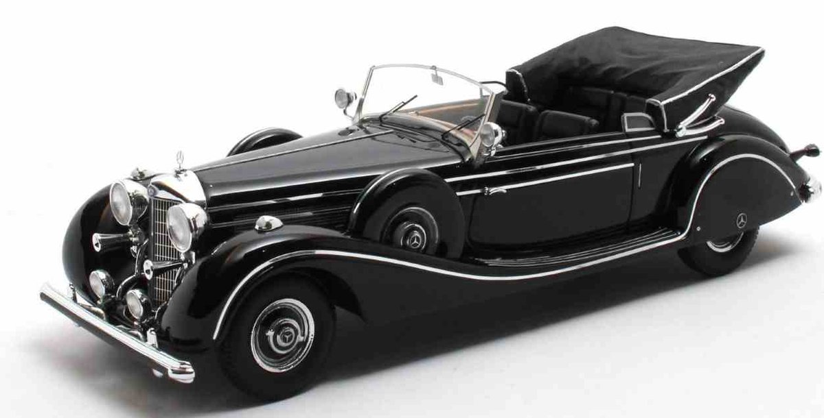 Mercedes-Benz 770K (W150) Cabriolet B Black Matrix Mx41302-233