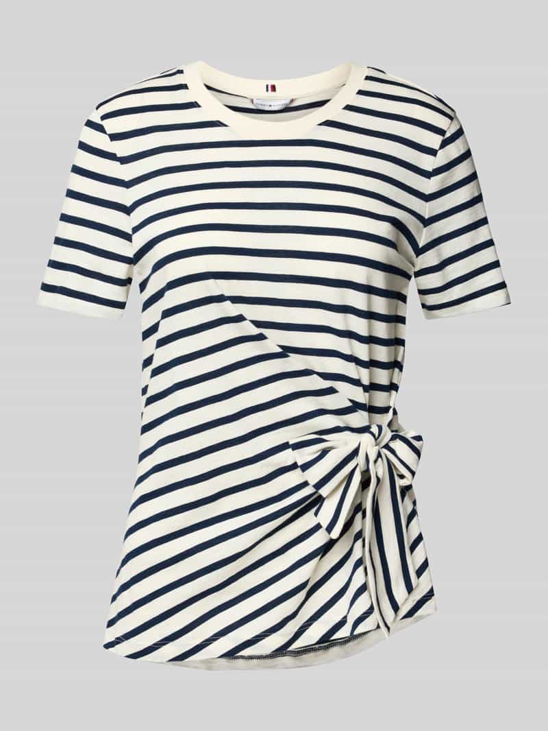 T-shirt o kroju regular fit z czystej bawełny