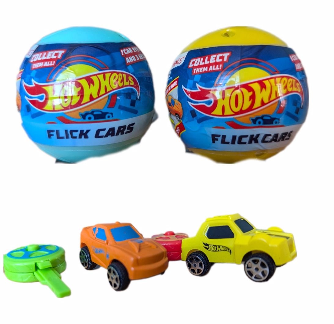 Samochód niespodzianka w kapsule Hot Wheels Flick Cars z kluczykiem startowym 50mm