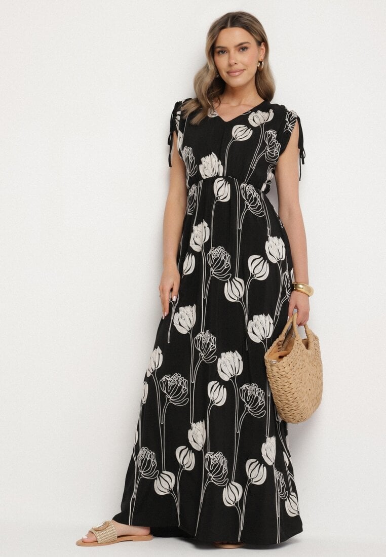 Czarna Wiskozowa Sukienka w Hafty Lumiene