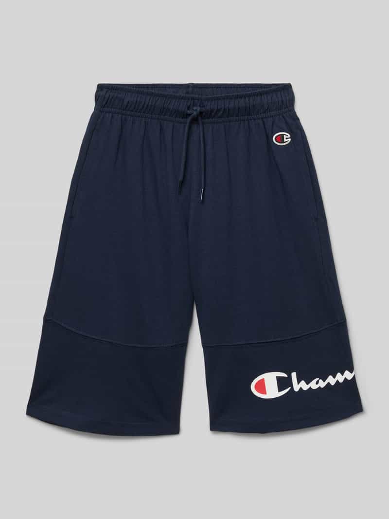 Szorty z dzianiny dresowej o kroju regular fit z nadrukiem z logo