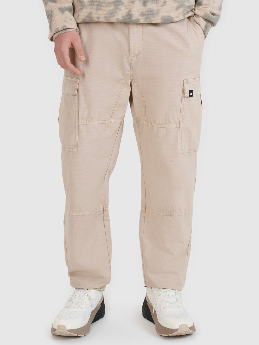 4F Spodnie męskie casual cargo 4FRSS25TTROM1459-83S Brązowy Roz. S