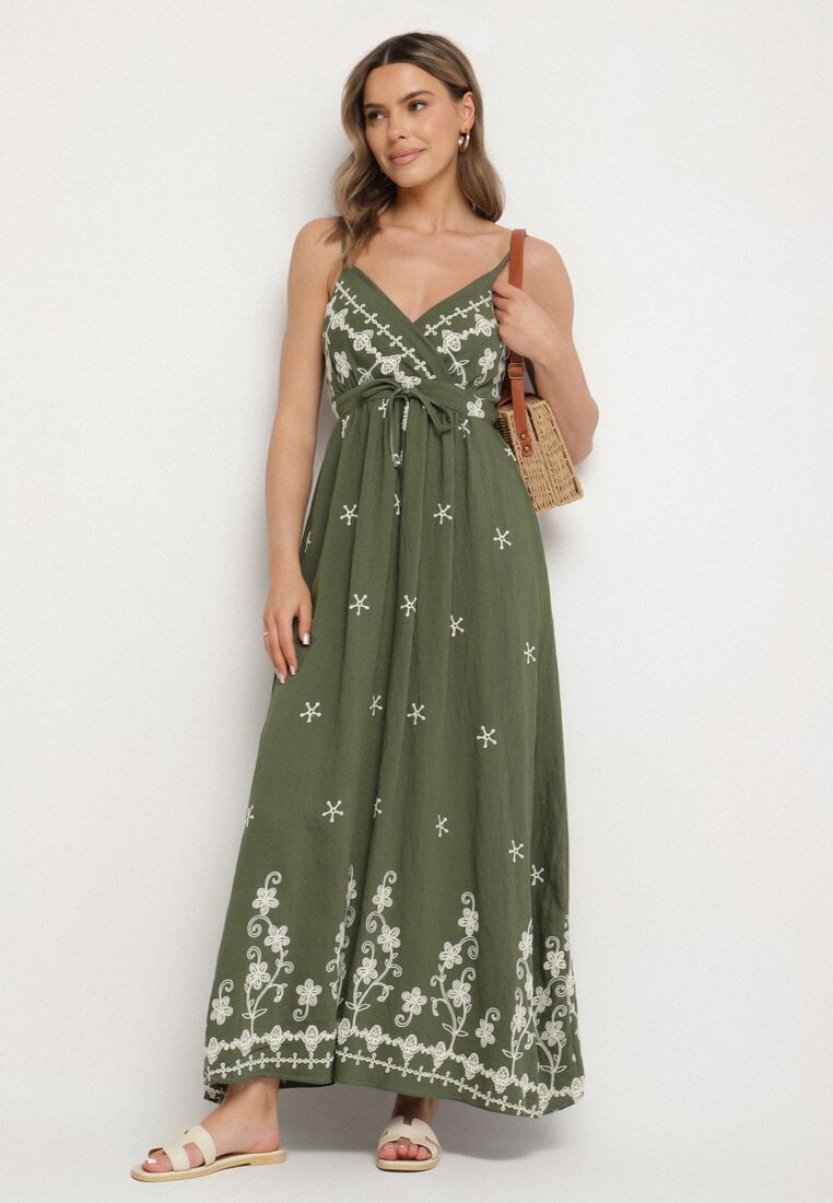 Zielona Sukienka z Wiskozy Ozdobiona Haftami Lunireia