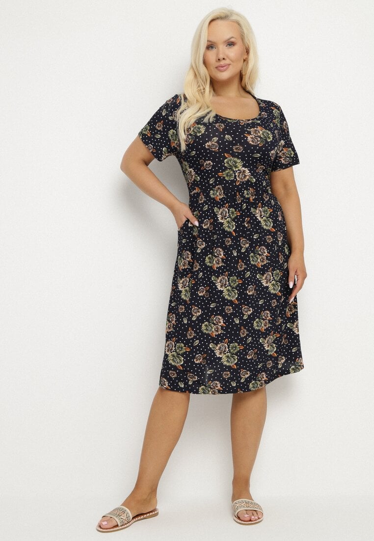 Granatowo-Beżowa Rozkloszowana Sukienka w Kwiatowy Wzór Lumilisse