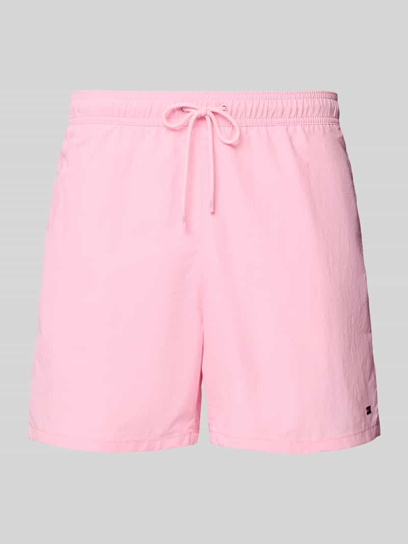 Spodenki kąpielowe o kroju regular fit z wyhaftowanym logo